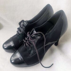 Women’s Black Oxford Stilettos – Size 6